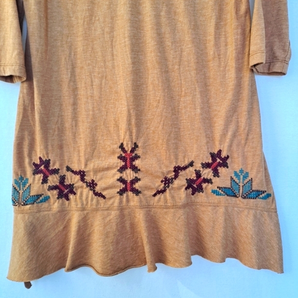 Johnny Was Mustard Western Aztec Tribal 3/4 Sleeve Embroidered Tunic Top szM - Picture 7 of 9